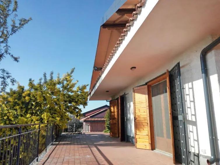 Villa Mimosa Zafferana Etnea 0*,  Italia